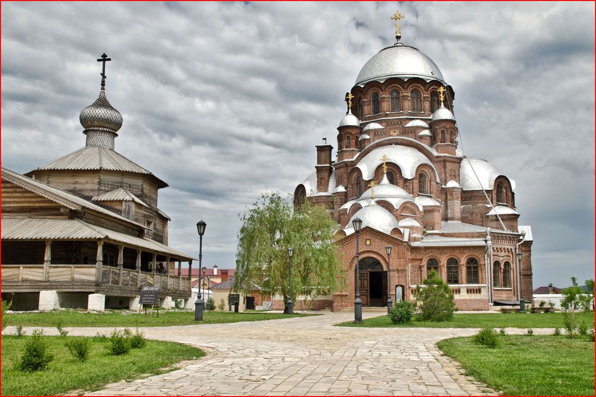 Kazan is the confluence of East and West