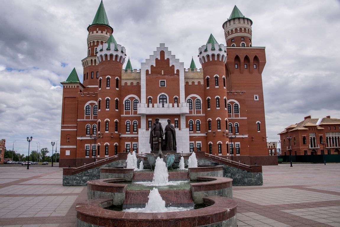 Motley dance of the Volga region
