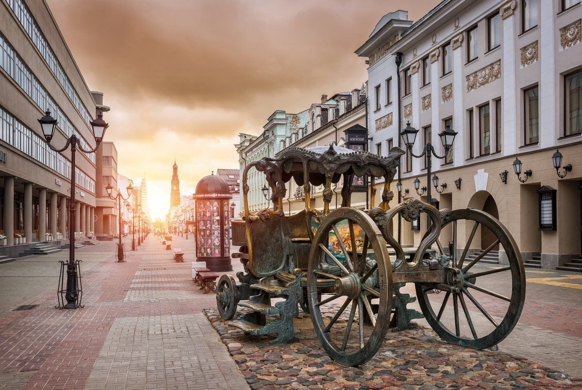 KAZAN KREMLIN AND BAUMAN STREET